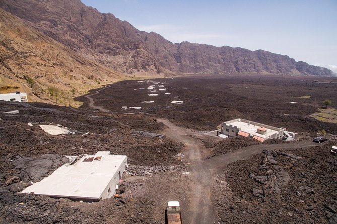 1. A day on FOGO Island to discover VOLCAN - The road to Chã das Caldeiras