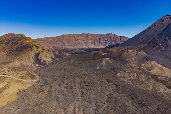 7. Ascension of VOLCAN Grand Pico to FOGO - Reaching the crater at 2,829 meters
