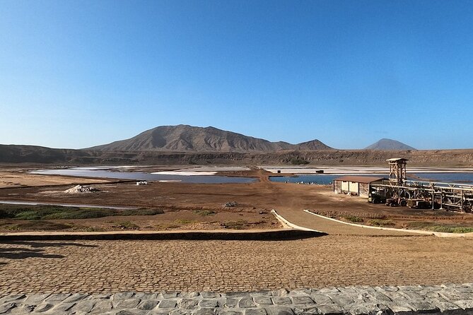 All inclusive full-Day Tour in Sal Island (Lunch and all fees included) - Pedra de Lume Beach and Parda Bay: sharks at the right hour