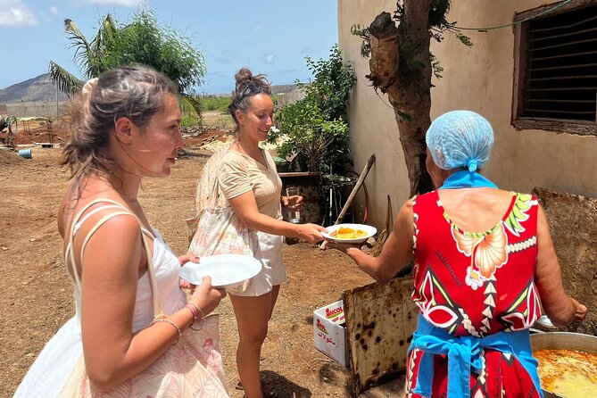 ALL-INCLUSSIVE Cabrer Journey-Live a day like a Cabrer-BoaVista - Drums first, then daily farm work