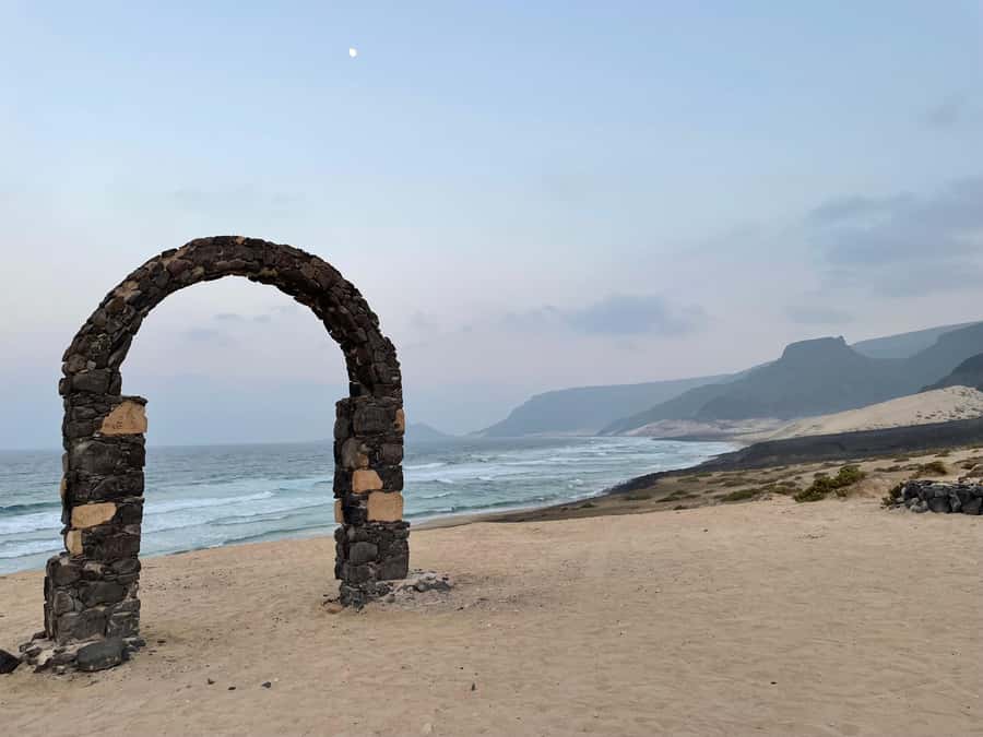 Beaches, Villages and Monte Verde (excludes city) - São Pedro and Santo André: a working coast