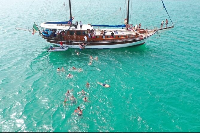 Boa Vista Adults-Only Cruise - Sunbeds, shade, music, and a casual onboard mood