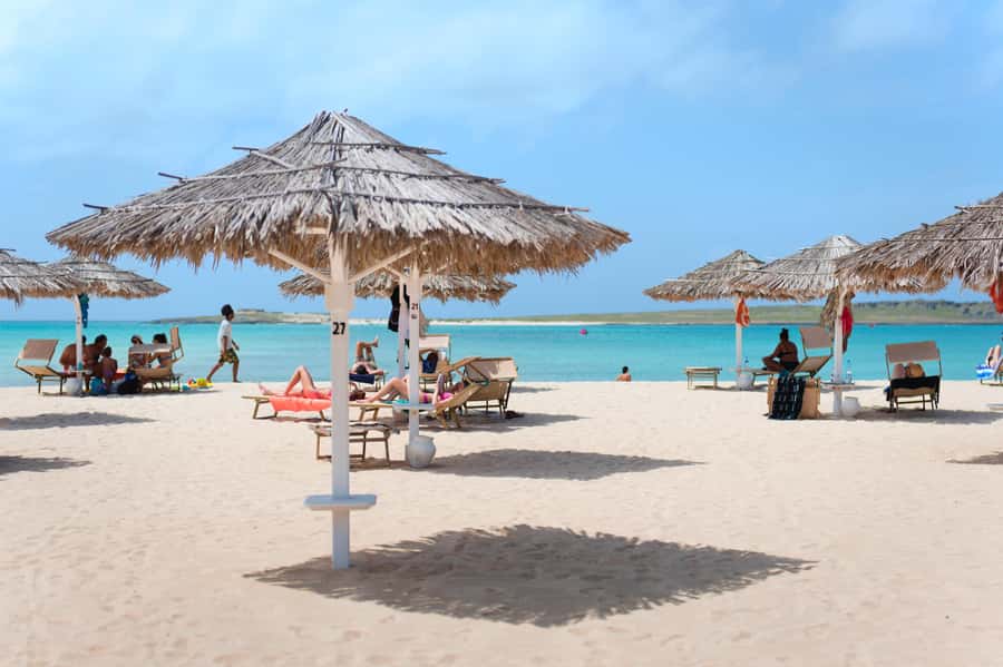 Boa Vista: Beautiful Beaches, Turtles & Djeu Island Snorkel - Lunch at the beach bar