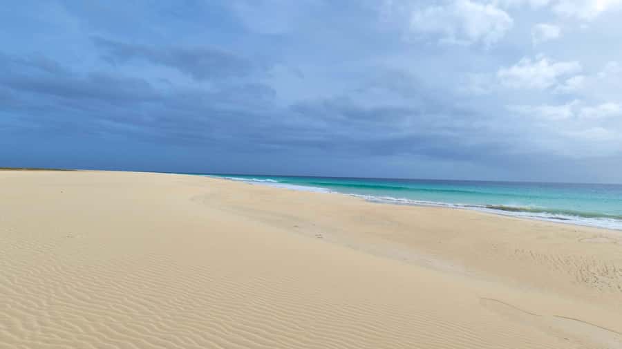 Boa Vista: Beautiful Beaches, Turtles & Djeu Island Snorkel - Santa Monica Beach shows off Boa Vista’s open side