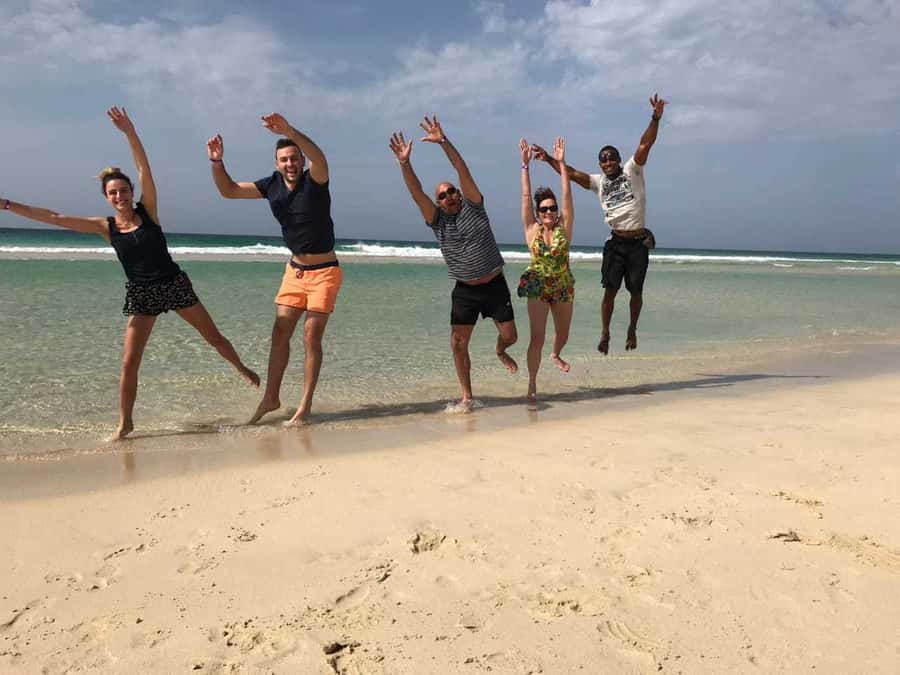 Boa Vista Island: Full-Day Wild Beaches & Viana Desert Tour - Fonte Vicente Oasis and Boa Vista’s dry interior