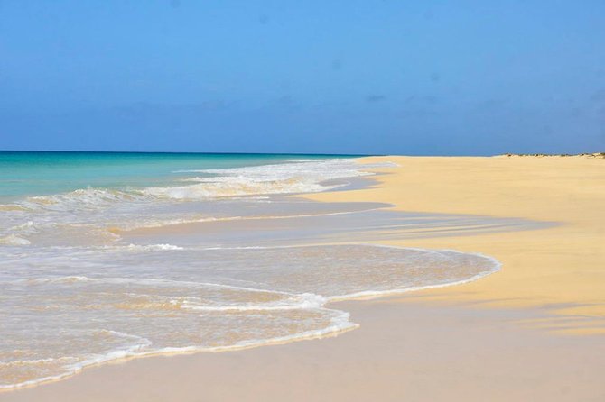 Boa Vista Island: Half-day Tour + Santa Monica Beach by 4x4 - Key points to know before booking