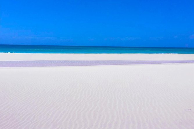 Boa Vista Island: Half-day Tour + Santa Monica Beach by 4x4 - Rabil: clay, craftwork, and a local welcome