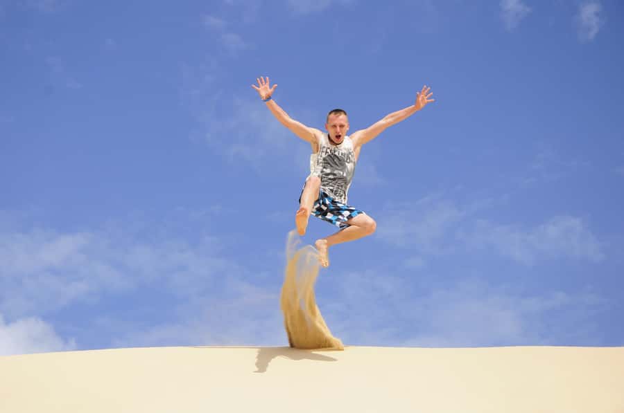 Boa Vista: Santa Monica, Dunes, Caves and Village 4x4 Tour - Santa Monica Beach and the final cocktail