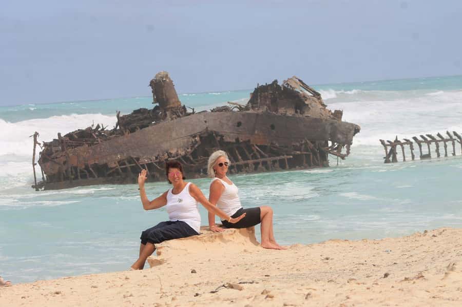 Boa Vista: Turtles, Sharks, City of Sal Rei, Santa Monica Beach, Shipwreck ... - Morro D’Arreia and the road to Turtle Bay