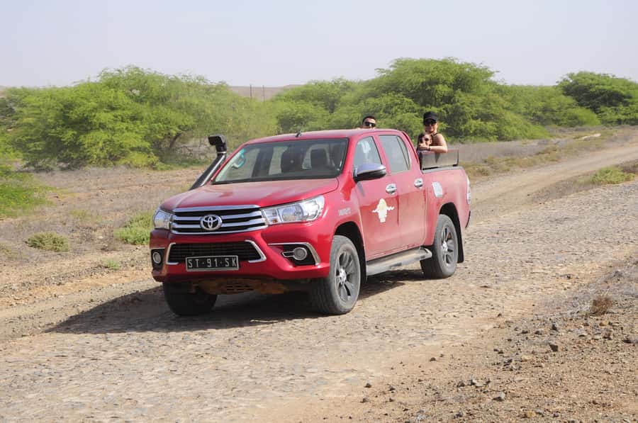 Boavista: Rabil, Shipwreck, City, Snacks & Drinks - 4x4 Tour - Sodade Restaurant and the Cape Verdean tasting