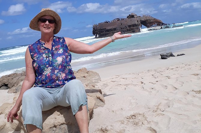 Combi Relax Tour - Varandinha’s caves and limestone coast