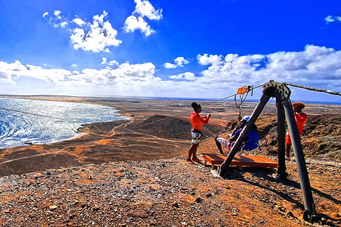 Complete Excursion and Flight on the Zipline Cabo Verde - What happens at the base station