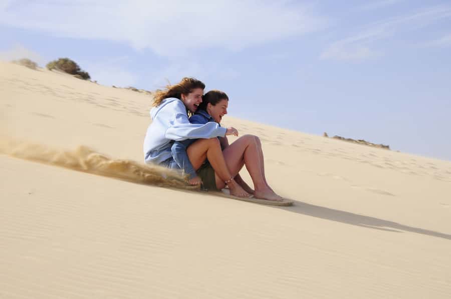 From Boa Vista: Sandboarding Adrenaline down the big Dunes - A multilingual instructor helps beginners settle in
