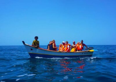 From Praia: Boat Trip, Snorkeling, Cave & BBQ on the Beach