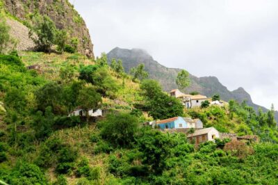 From Tarrafal: Serra to Principal Hike & Lunch with locals