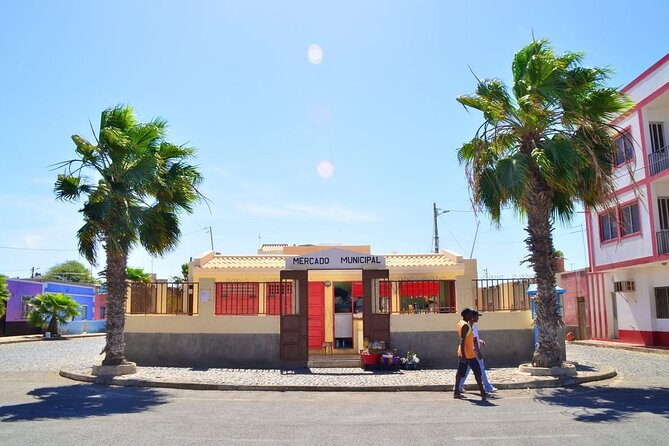 Full Day Sal Island Tour in Santa Maria - Espargos lunch: a practical break in the capital