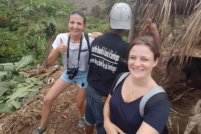 Full Day Santiago Island Tour - Why the private air-conditioned vehicle matters