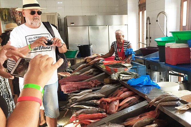 Full-Day São Vicente Island Experience with a Local Guide - What this São Vicente tour is really designed to do