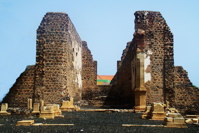 Highlights of Cidade Velha with local guide - Rua Banana and the first streets of Cidade Velha