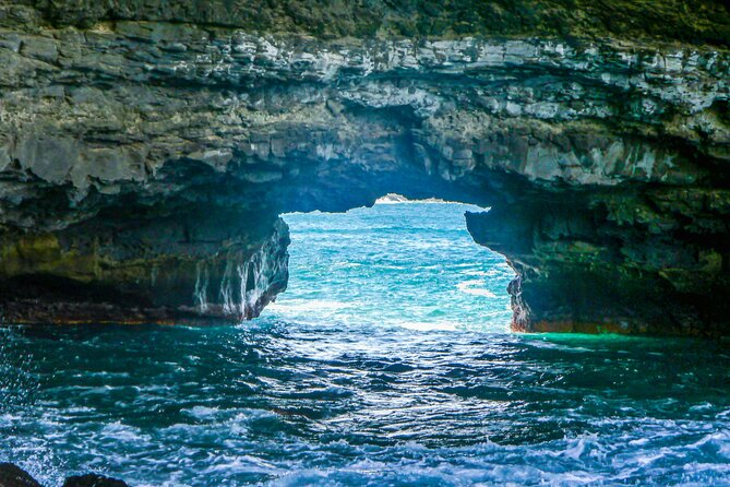 Hiking Águas Belas Cave - Guide Apollo and the feel of a private outing
