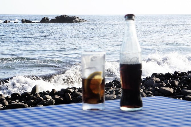 Like Locals: Praia and Cidade Velha Tour + Local Pontxi Tasting - Climbing to São Felipe Fortress
