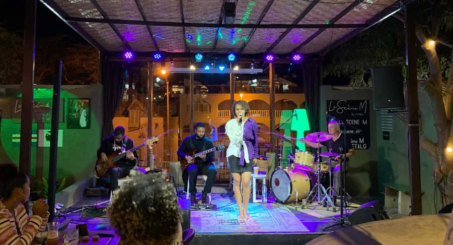Mindelo Cultural: city tour "Mindelo by Night" - Starting near the marina and settling into the evening