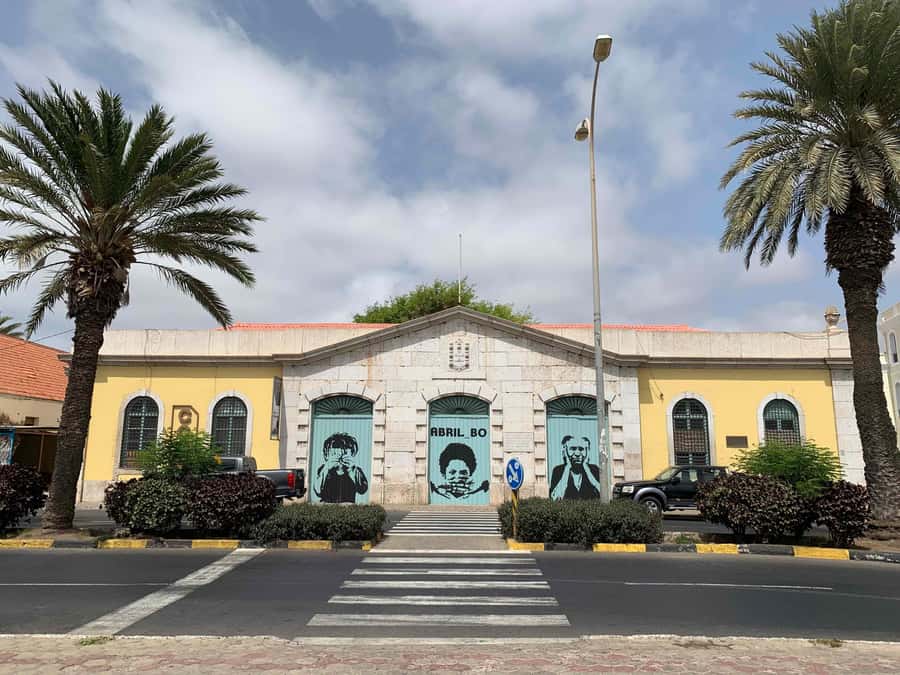 Mindelo Cultural: city tour with live music and dance class - Why this Mindelo tour feels different