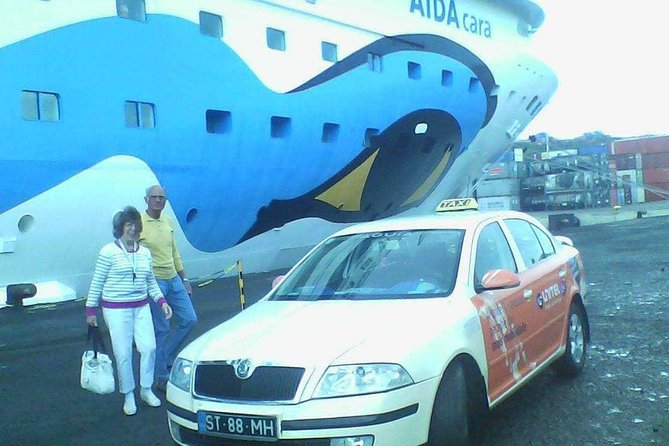 Praia city to the airport. - Why the private format matters