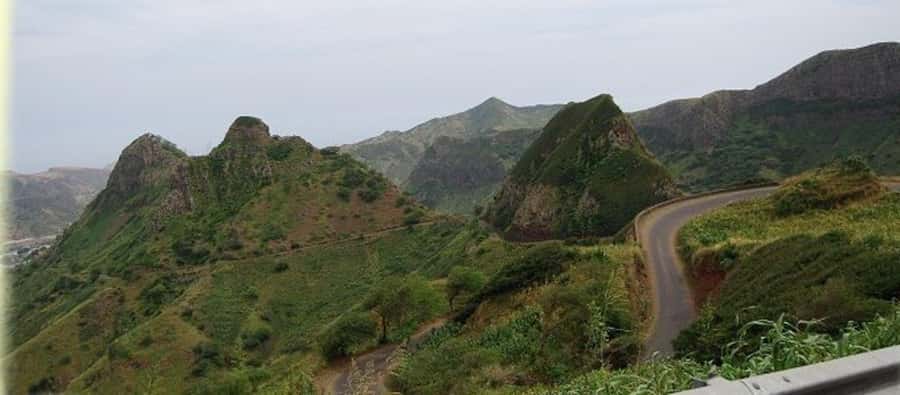 Private Hike through mountains and distant rural villages - Should you book the Rui Vaz to Longueira hike?