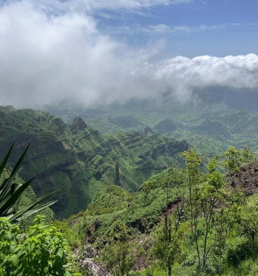 Private Hike through mountains and distant rural villages - Who should book this hike