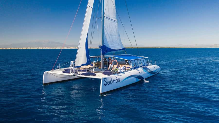 Sal Island Catamaran Cruise with All-inDrinks and Snacks - My recommendation: a pleasant cruise, with realistic expectations
