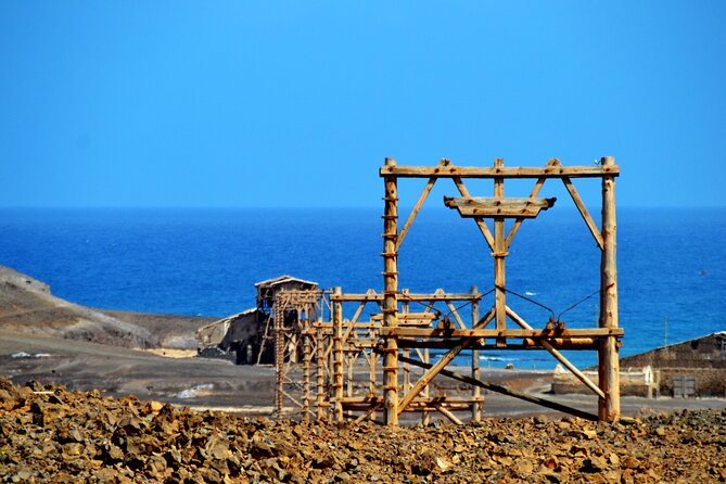 Sal island: Salt Lake Tour, Shark bay & Pedra de Lume Village - Who Will Enjoy This Tour Most?
