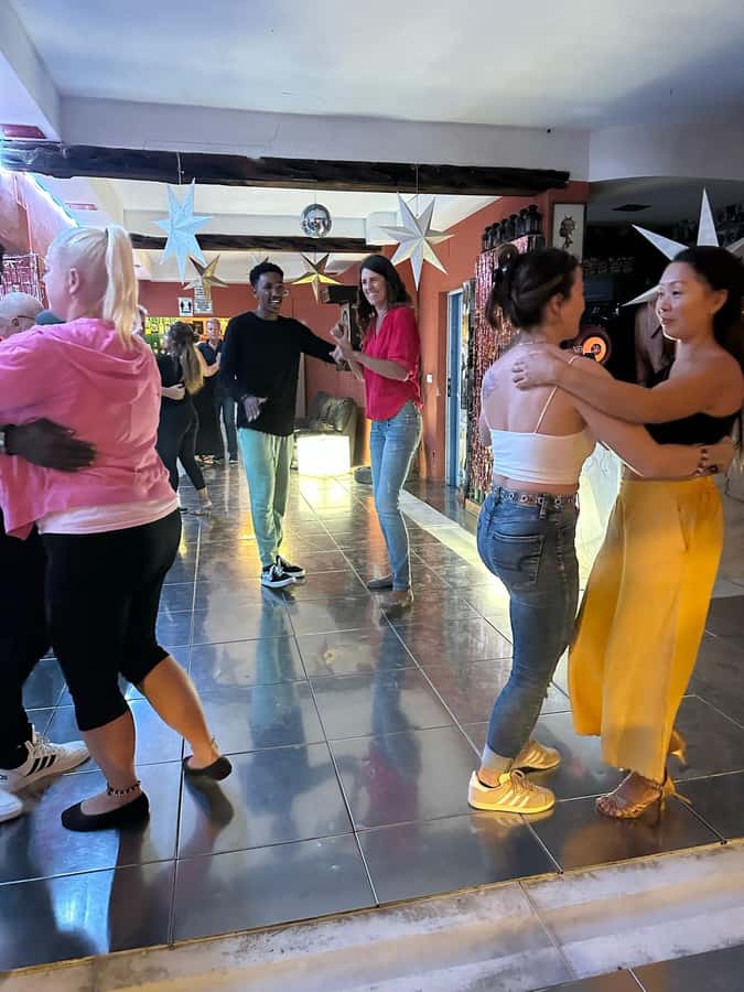 Sal: Kizomba Group Class - Santa Maria, Cape Verde - What to Wear and Bring