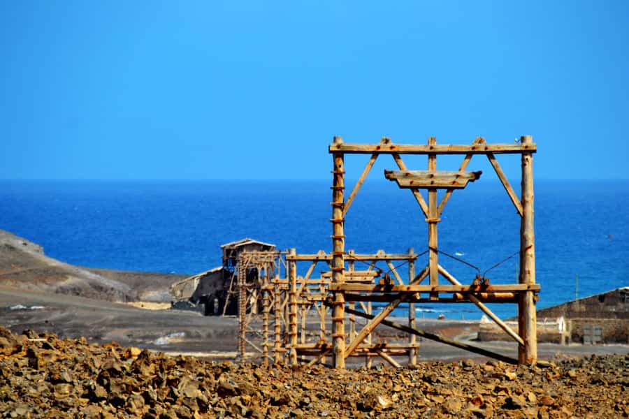 Sal: Pedra de Lume Salt Pans and Lake Trip - The Ride to Pedra de Lume