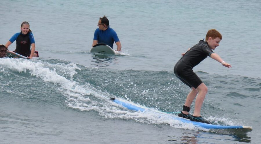 Sal: Surf Lesson - The role of the instructor