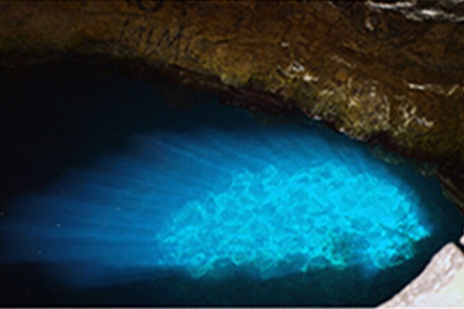 Santa Maria, Sal: All inclusive Salt Lake, Blue Eye and Shark Bay - Why this half-day tour works on Sal