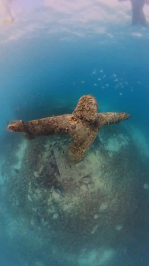 Santa Maria: Snorkeling Boat Tour - Second stop: the Christ statue and turtle search