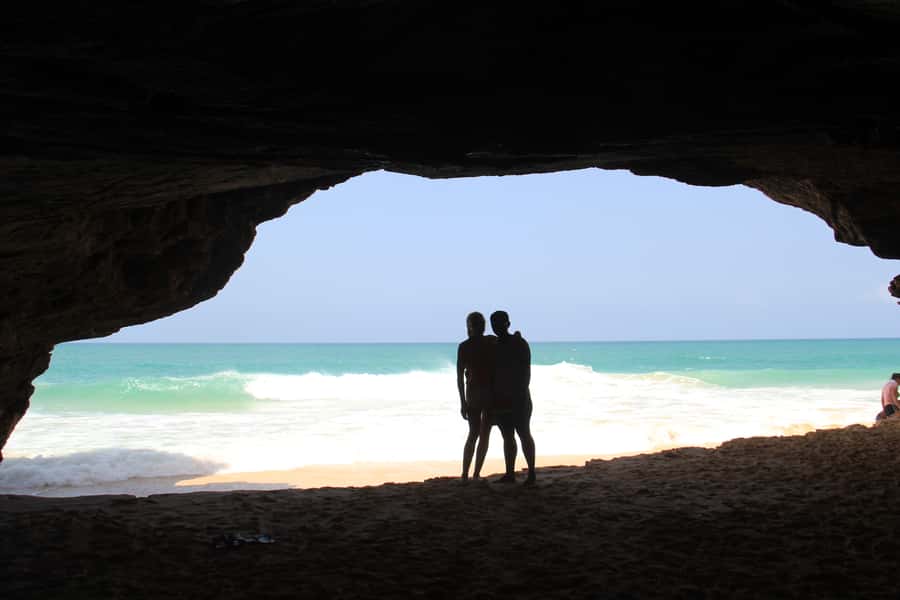 Santa Monica Beach Tour - Turtle Bay and Shark Bay along the coast
