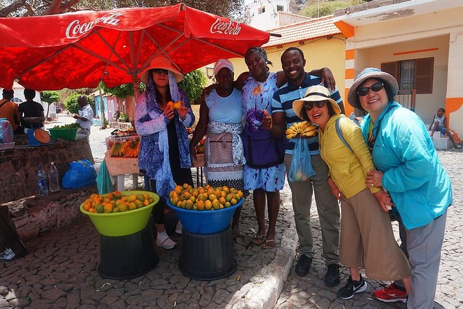 Santiago Island: Best of Praia & Cidade Velha Tour, a World Heritage Site - Pelourinho and Rua Banana