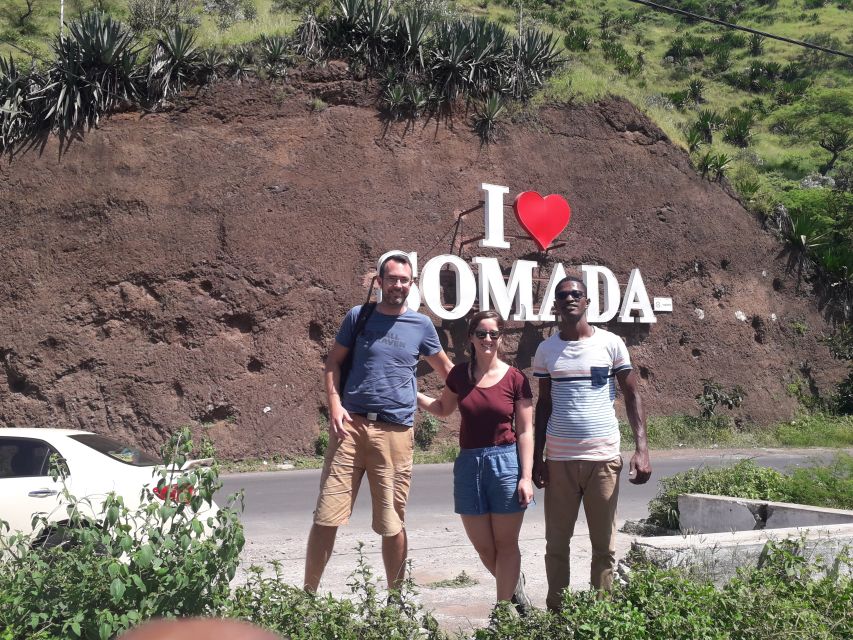 Santiago Island: Full-Day Sightseeing Experience - Assomada market and a taste of ordinary island life