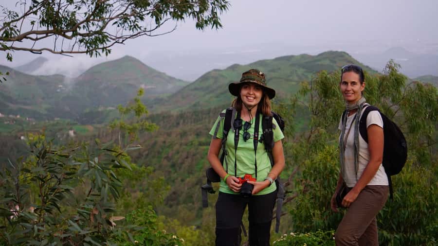 Santo Antão: Ponta do Sol & Fontainhas Guided Trip with Hike - Guides, languages, and the human side