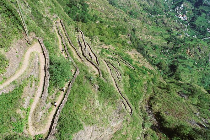 Santo Antão: Trekking Cova de Paúl Volcano Crater - Ribeira de Paúl - A taste of local rum production