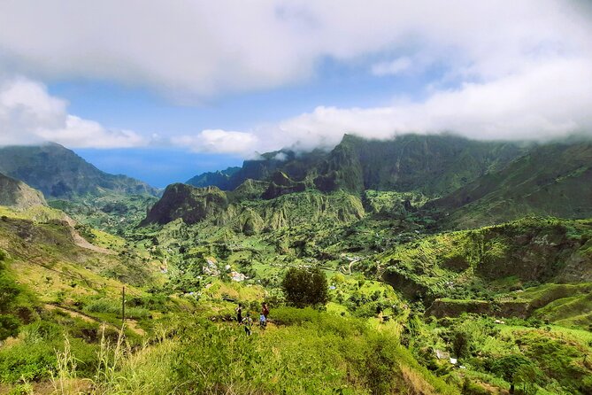 Santo Antão: Trekking Cova de Paúl Volcano Crater - Ribeira de Paúl - The return drive through Porto Novo’s western routes