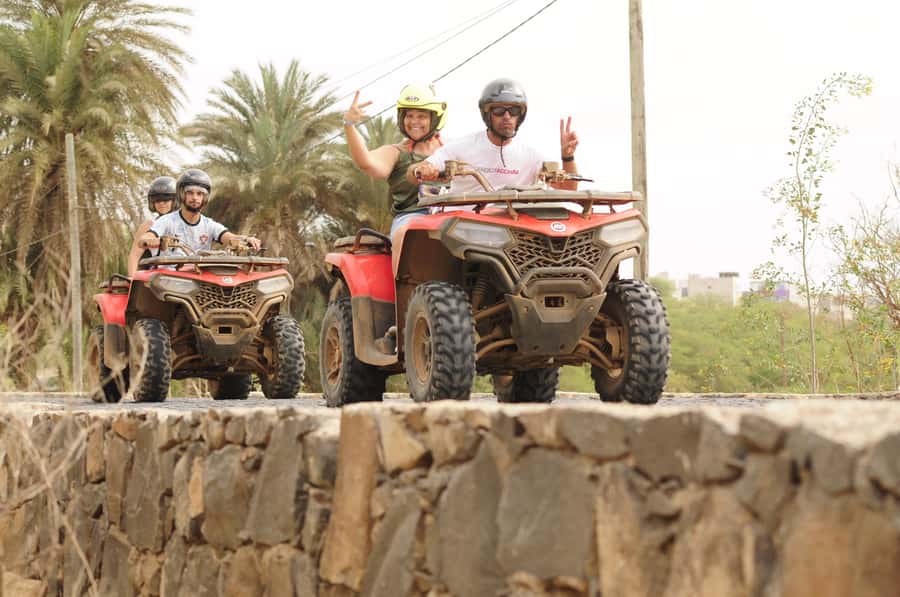São Vicente: Quad Bike Tour in Mindelo - 4 Hours Adrenaline - Returning through Mindelo’s Fish Market and Praia da Laginha