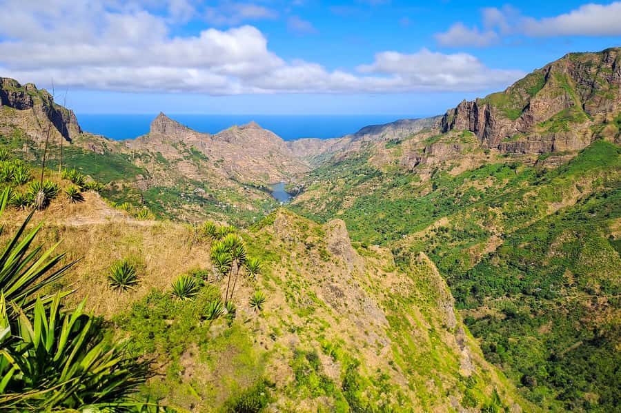 Serra Malagueta: Principal Valley Hike & Lunch with Locals - Streams, mango trees, bananas, and sugar cane