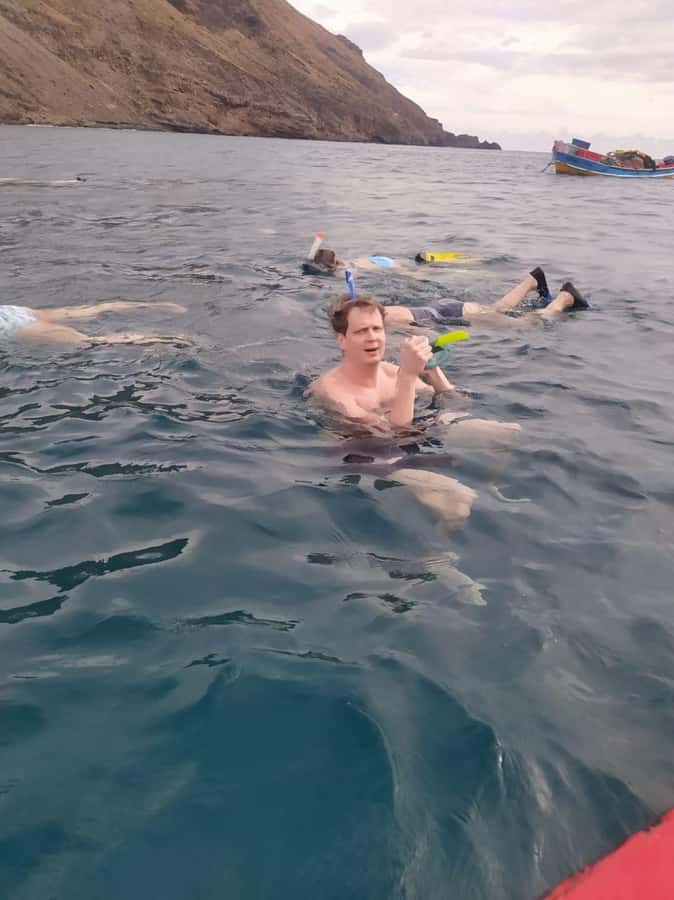 Snorkeling with Turtles - São Pedro and the Atlantic water