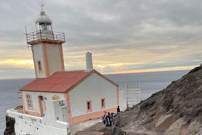 Sunset Hike to Lighthouse, Dona Amélia, São Vicente, 2h - Atlantic views and the sunset payoff